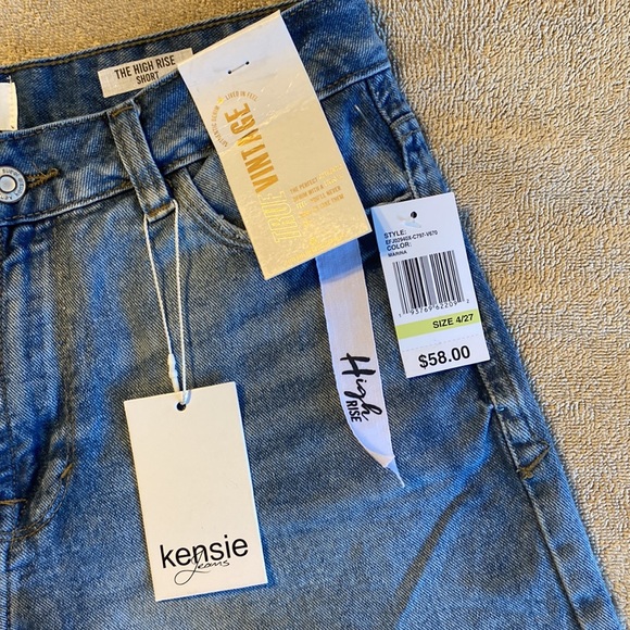 NWT Kenzie “The High Rise Short” 4/27 True Vintage Look👍🏻 - Picture 2 of 8